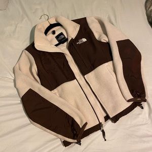 Women’s North Face Jacket